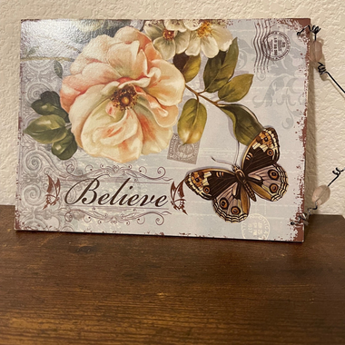 Home Decor: Vintage Inspirational "Believe" Wood Plaque