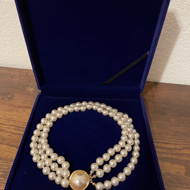 Vintage 3-Strand Faux Pearl Choker Necklace 17”