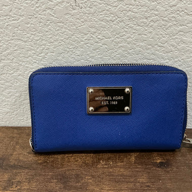 Michael Kors Jet Set zip-around organizer wallet with hand strap