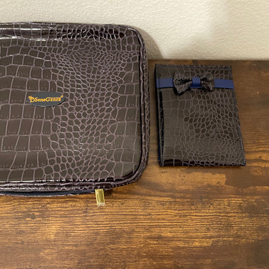 SeneGence Cosmetic Bag and mirror set: Faux Crocodile Great Travel Kit
