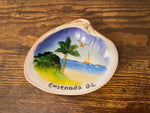 Hand-Painted Clam Shells of Ensenada and Hawaii