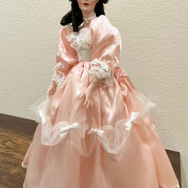 Title: Vintage Franklin Mint Heirloom "Savannah" Southern Belle Porcelain Doll with Stand